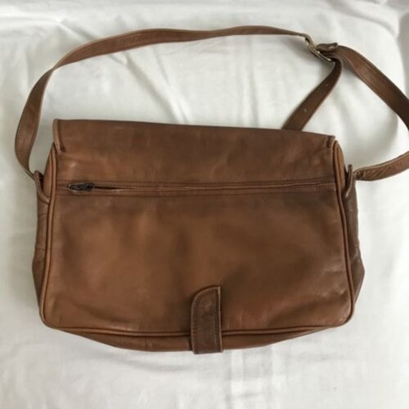 Vtg BERGDORF GOODMAN Italian Leather flap front shoulder bag- Excellent Vintage - Picture 6 of 7